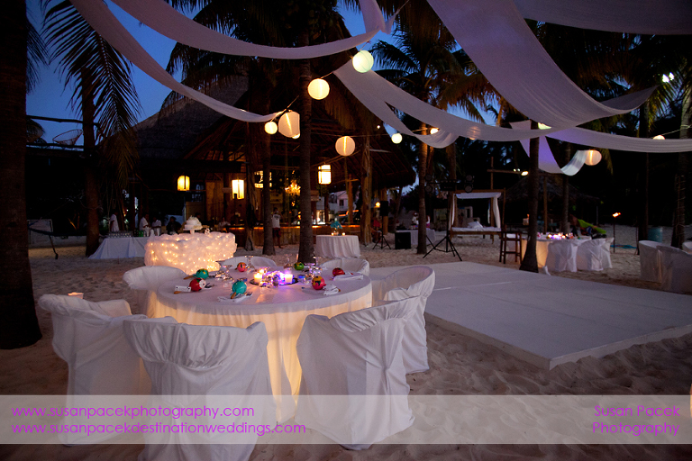 Buhos Wedding | Isla Mujeres | Hayley + Danny - Susan Pacek Photography