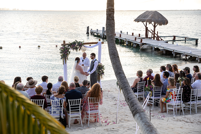 Vela Vento Beach Club Wedding | Isla Mujeres Wedding Photography